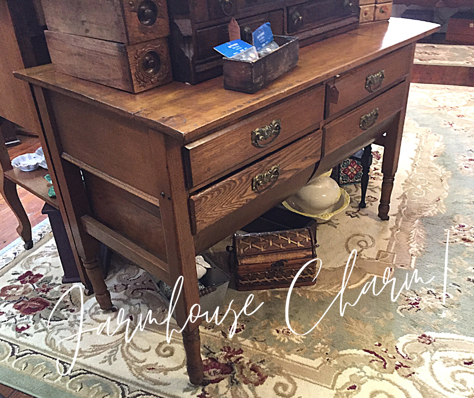 Berry Branch Antiques | 106 S Main St, Spring Hill, KS 66083, USA | Phone: (913) 686-2550