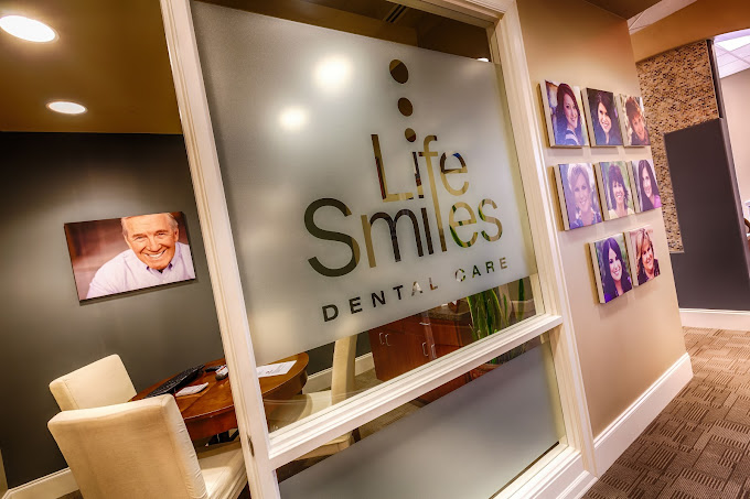 Life Smiles Dental Care | 4611 E Shea Blvd STE 250, Phoenix, AZ 85028, United States | Phone: (602) 786-5484