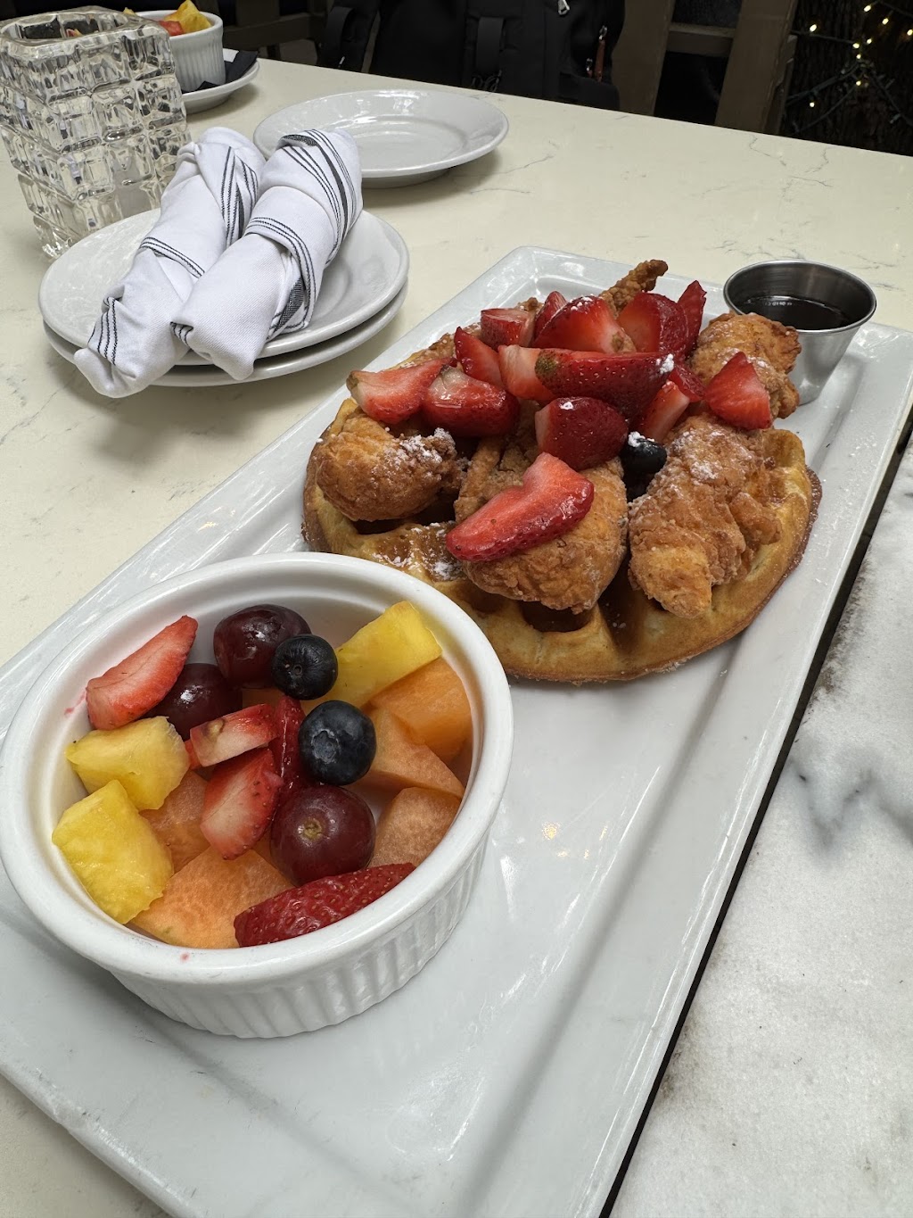 J.Theodore Restaurant & Bar | 6959 Lebanon Rd Suite 110, Frisco, TX 75034, USA | Phone: (214) 705-7775