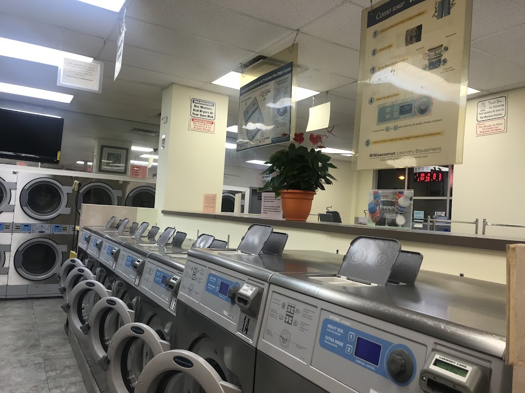 Takoma Park Laundromat | 8435 Piney Branch Rd, Takoma Park, MD 20912 | Phone: (301) 608-8008