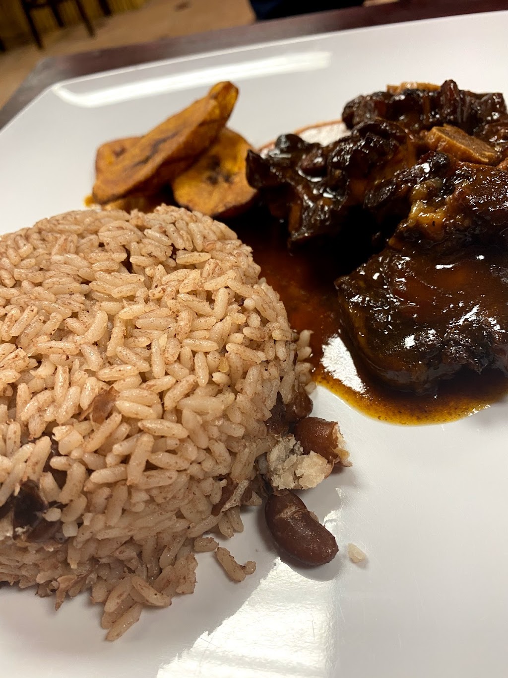 Jamdung Jamaican Restaurant | 12759 Foothill Blvd, Rancho Cucamonga, CA 91739, USA | Phone: (909) 922-8402