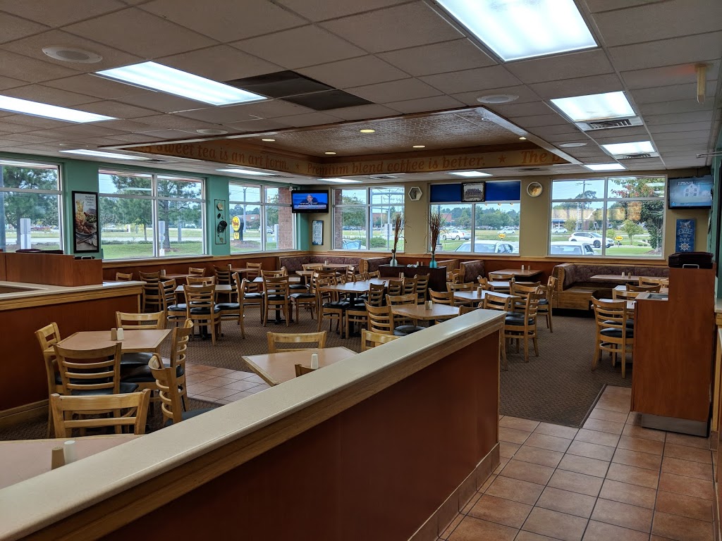 Bojangles | 13549 Carrollton Blvd, Carrollton, VA 23314, USA | Phone: (757) 238-8188