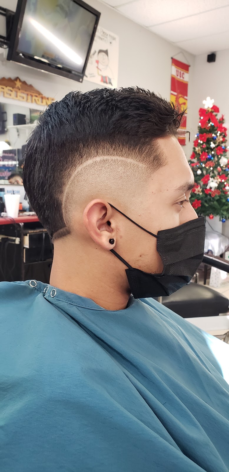 Romeros Classic Barber Shop | 6633 N Mesa St Suite 211, El Paso, TX 79912, USA | Phone: (915) 850-3140