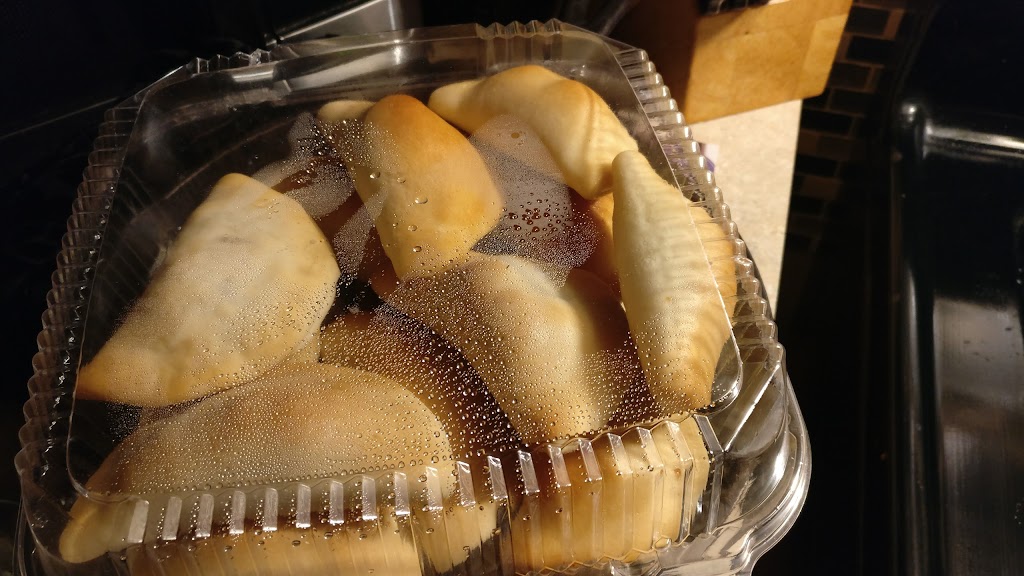 Maatouk Bakery | 2117 15 Mile Rd, Sterling Heights, MI 48310 | Phone: (586) 274-1011