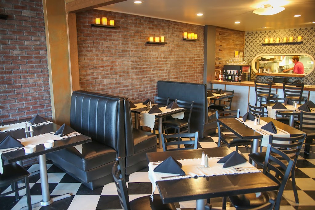 Zin Bistro | 722 W Lodi Ave, Lodi, CA 95240, USA | Phone: (209) 224-8223