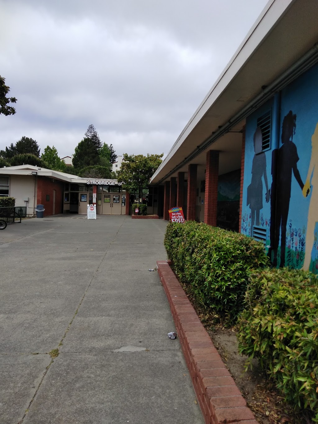 Strobridge Elementary School | 21400 Bedford Dr, Hayward, CA 94546, USA | Phone: (510) 723-3915