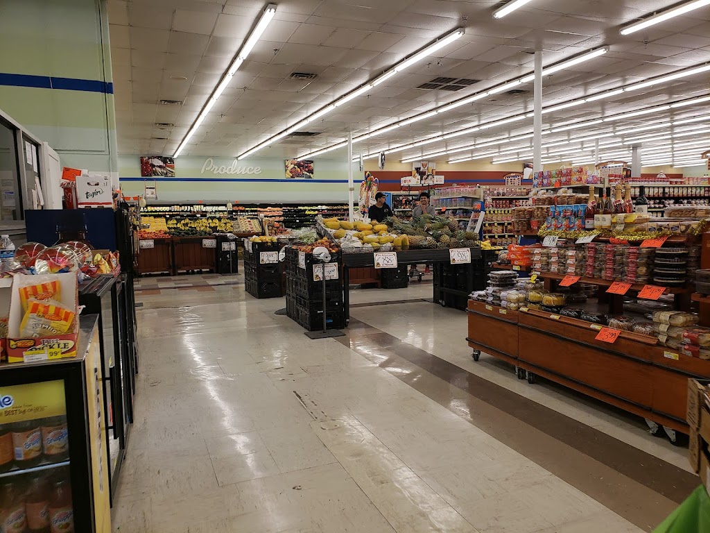 Arlans Market | 340 Old Hwy 90 W, San Antonio, TX 78237, USA | Phone: (210) 434-0694