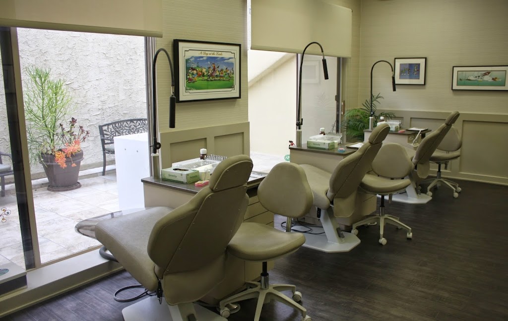 Calabasas Orthodontics | 4764 Park Granada #104, Calabasas, CA 91302, USA | Phone: (818) 222-0090