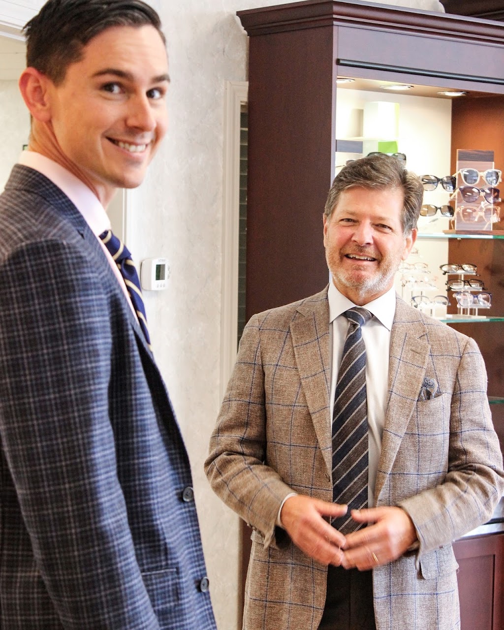 Middletown Eye Care - Frank Burns, M.D and David Strickland, M.D. | Eye Care, 13324 Shelbyville Rd, Blue Ridge Manor, KY 40223, USA | Phone: (502) 245-0305