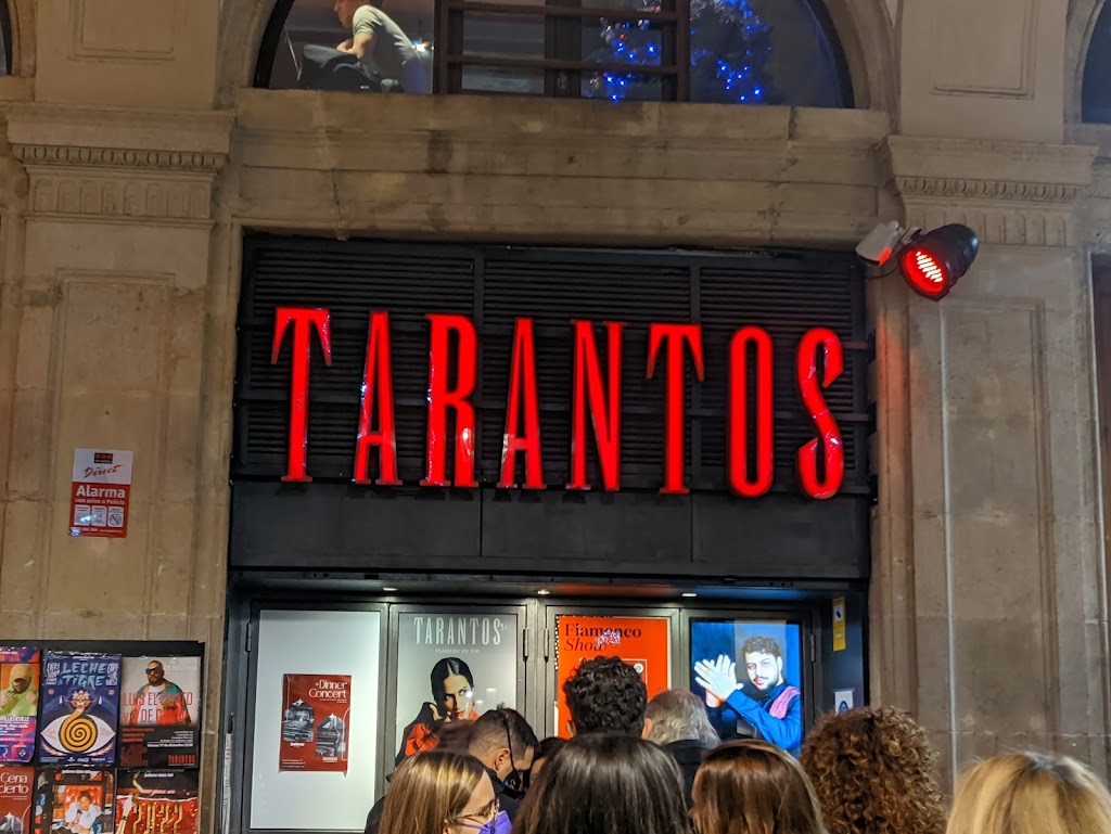 Los Tarantos | Pl. Reial, 17, Ciutat Vella, 08002 Barcelona, Spain | Phone: 933 04 12 10