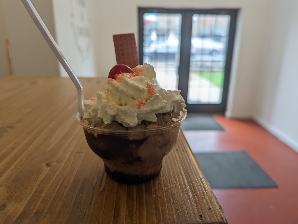 Andersons Ice Cream Shoppe - Lindström | 12710 Lake Blvd, Lindstrom, MN 55045, USA | Phone: (651) 401-5394