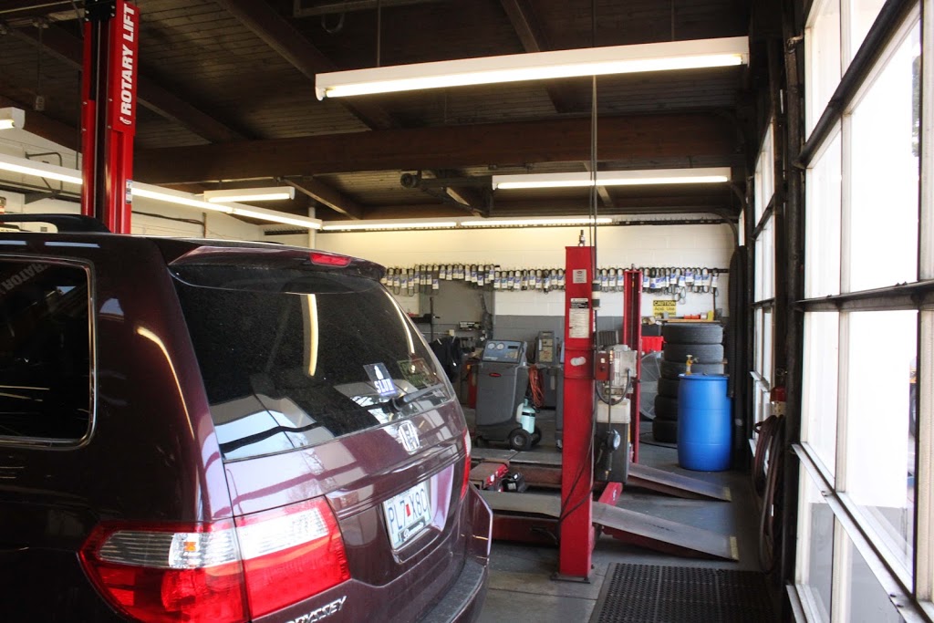 Johnsons Auto Care | 9104 Big Bend Blvd, Webster Groves, MO 63119, USA | Phone: (314) 918-1311