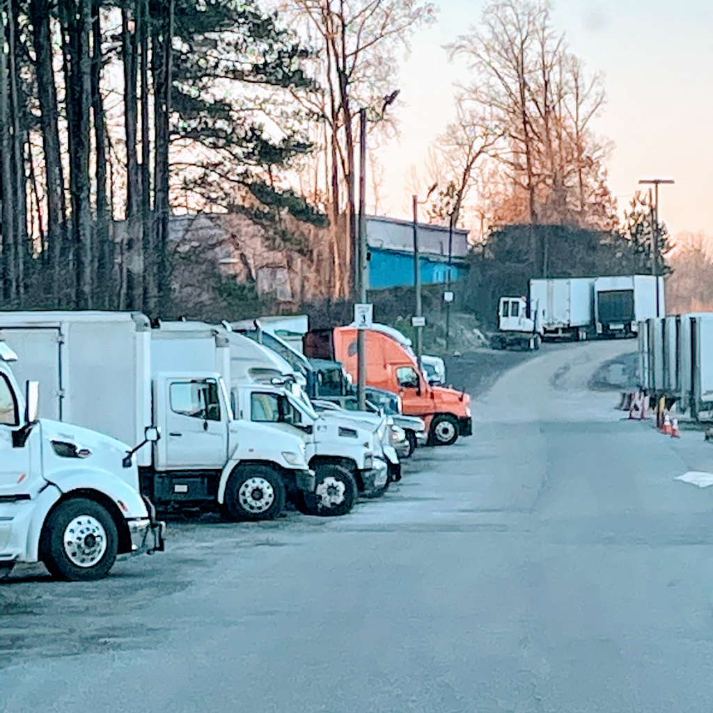 Atlanta Truck Parking LLC. | 5857 Lees Mill Rd, Forest Park, GA 30297, USA | Phone: (404) 362-9988
