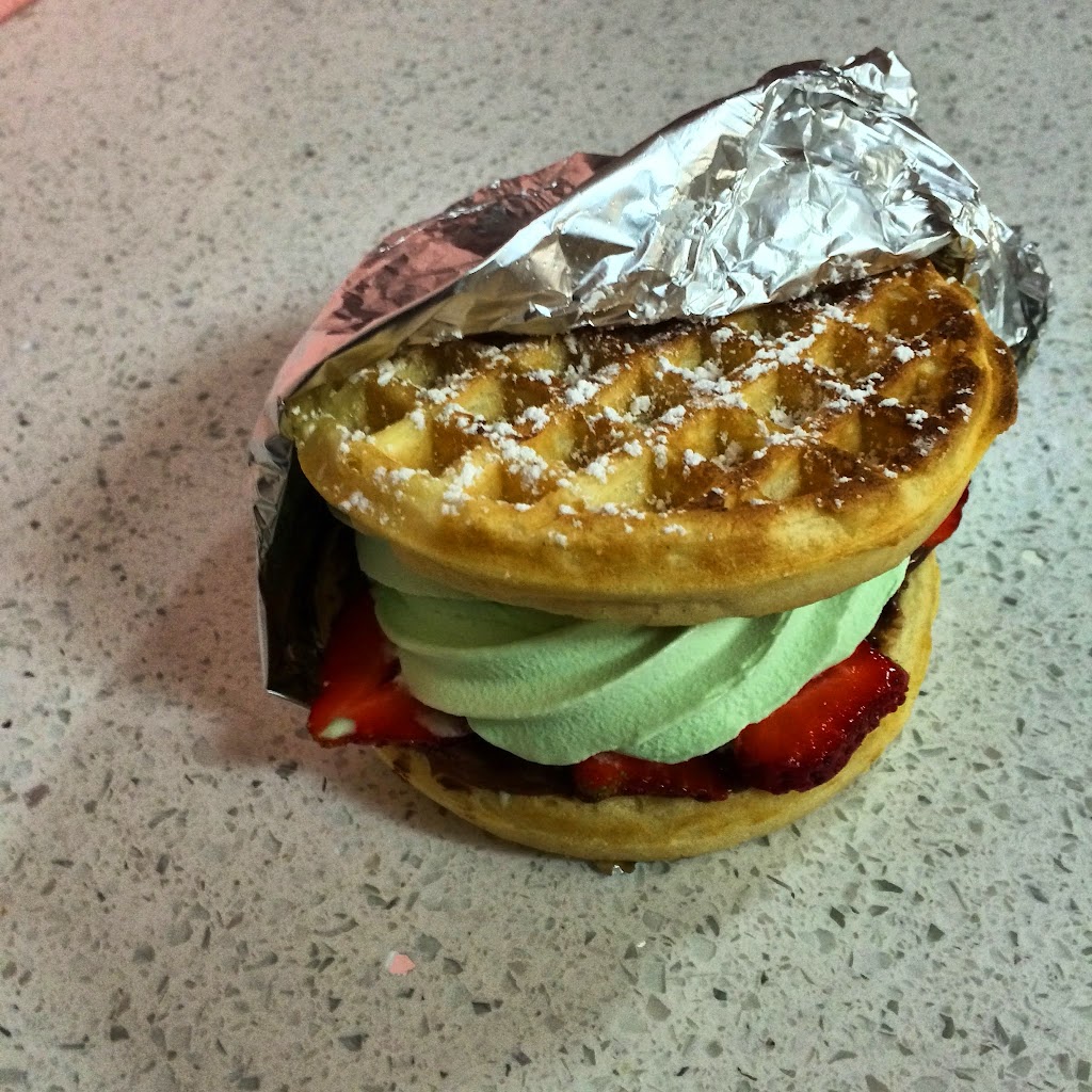 The Custard Hut | 25947 W Warren St, Dearborn Heights, MI 48127, USA | Phone: (313) 278-5577