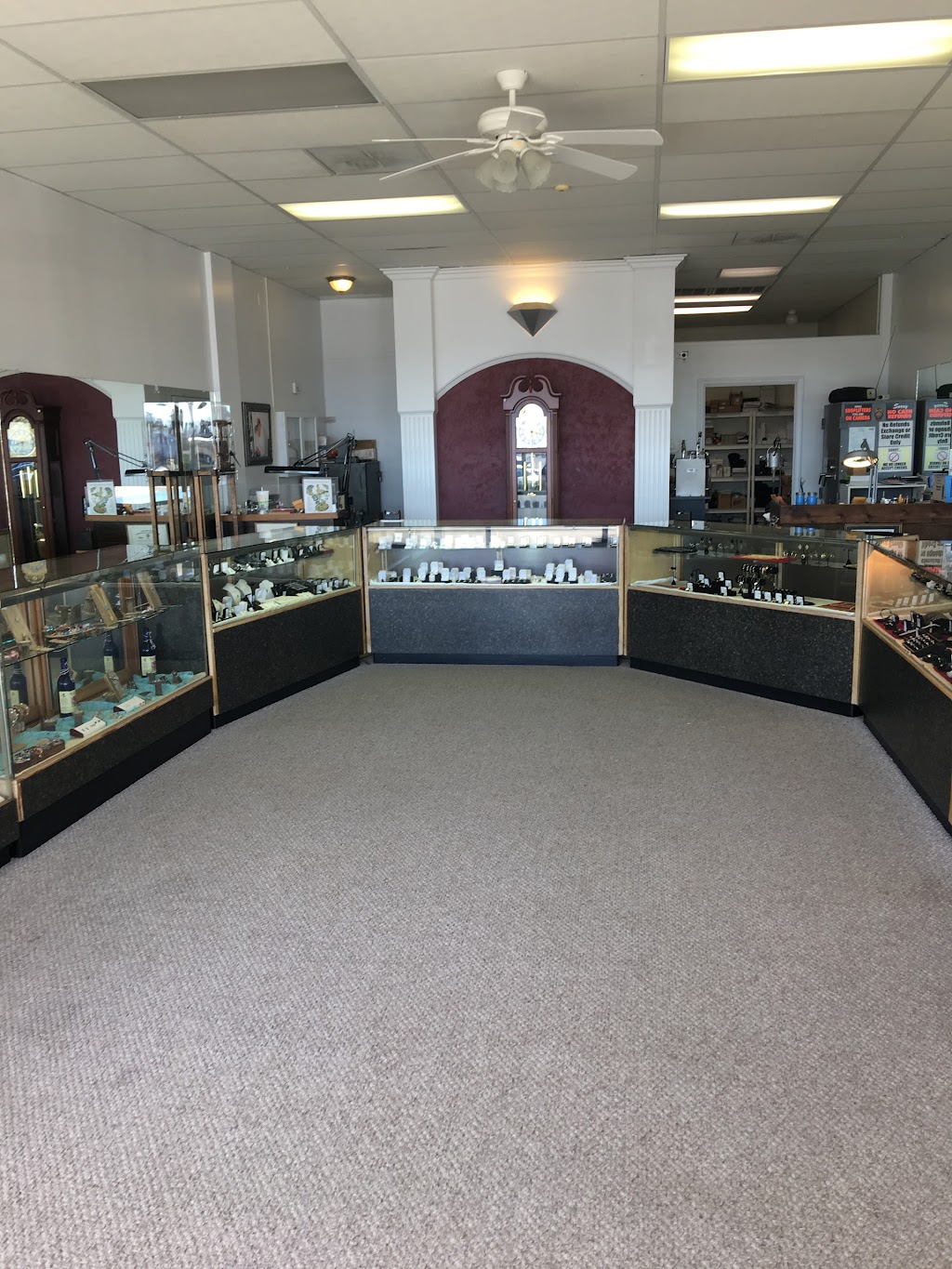 Ricks Jewelers | 111 Siler Crossing, Siler City, NC 27344, USA | Phone: (919) 742-1232
