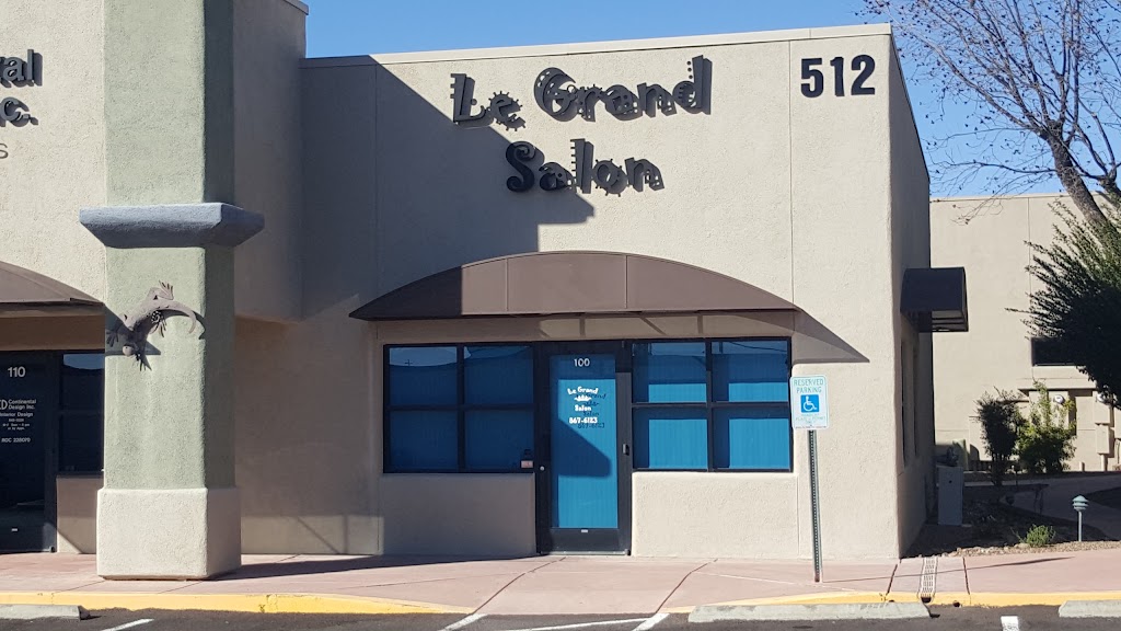 Le Grand Salon | 512 E White House Canyon Rd, Green Valley, AZ 85614, USA | Phone: (520) 867-6123