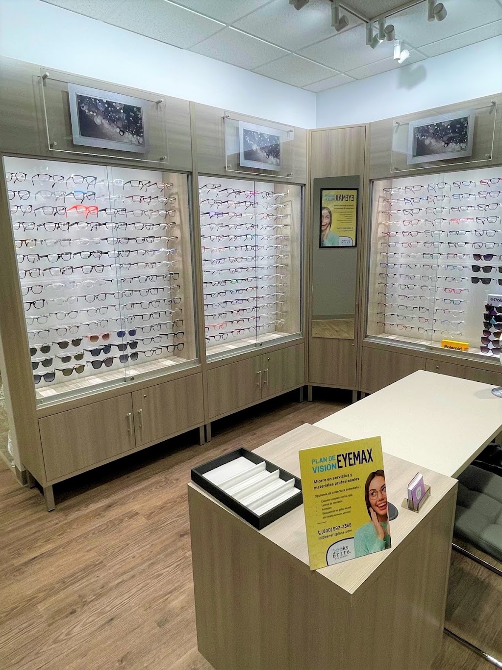 LooksBrite Eye Center | 4424 Tweedy Blvd, South Gate, CA 90280, USA | Phone: (877) 312-4901