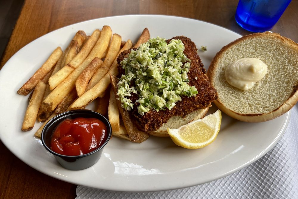 Feed and Grain | 73 Main St, Northport, NY 11768, USA | Phone: (631) 651-2684