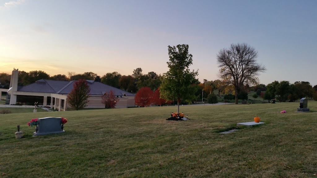 Resurrection Cemetery | 7800 W Center Rd, Omaha, NE 68124, USA | Phone: (402) 391-3711