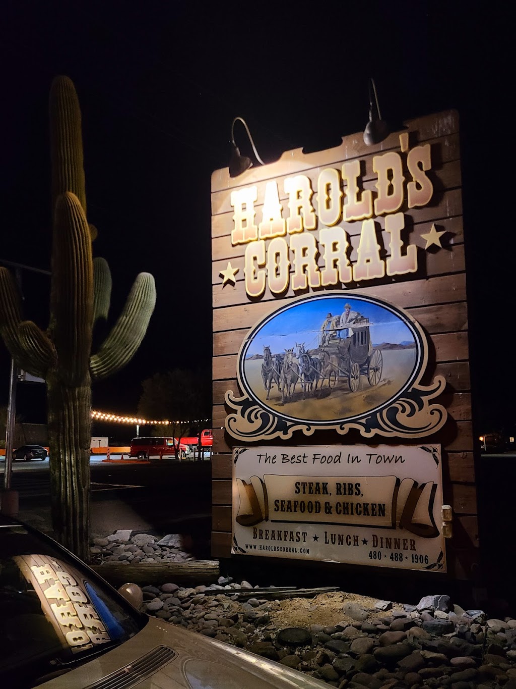 Harolds Cave Creek Corral | 6895 E Cave Creek Rd, Cave Creek, AZ 85331, USA | Phone: (480) 488-1906