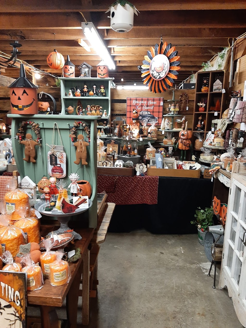 Just Plain Country Store | 405 N Main St, Walnut Cove, NC 27052, USA | Phone: (336) 591-7778