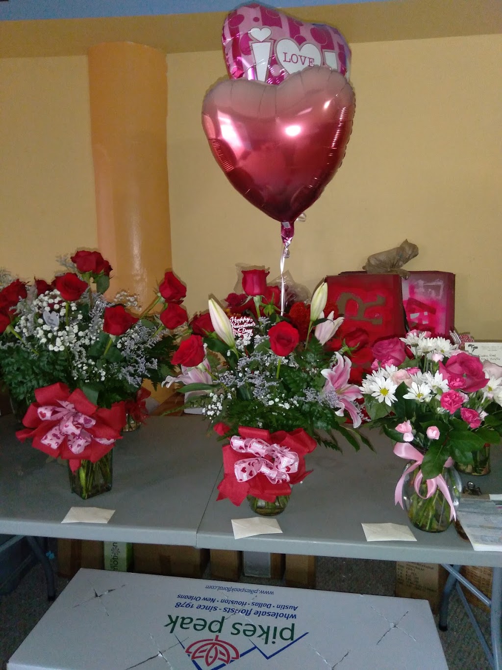 Bayouside Florist & Gifts | 5228 LA-56, Chauvin, LA 70344, USA | Phone: (985) 594-6704