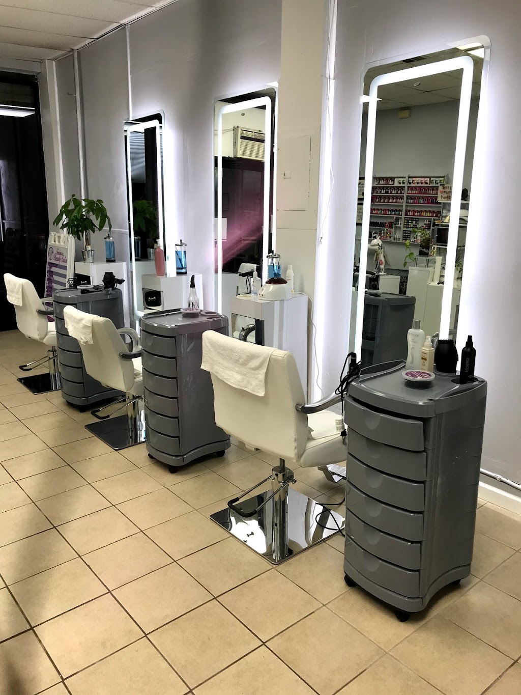 Tendencia Beauty Salon | 3242 White Plains Rd, Bronx, NY 10467, USA | Phone: (347) 202-8992