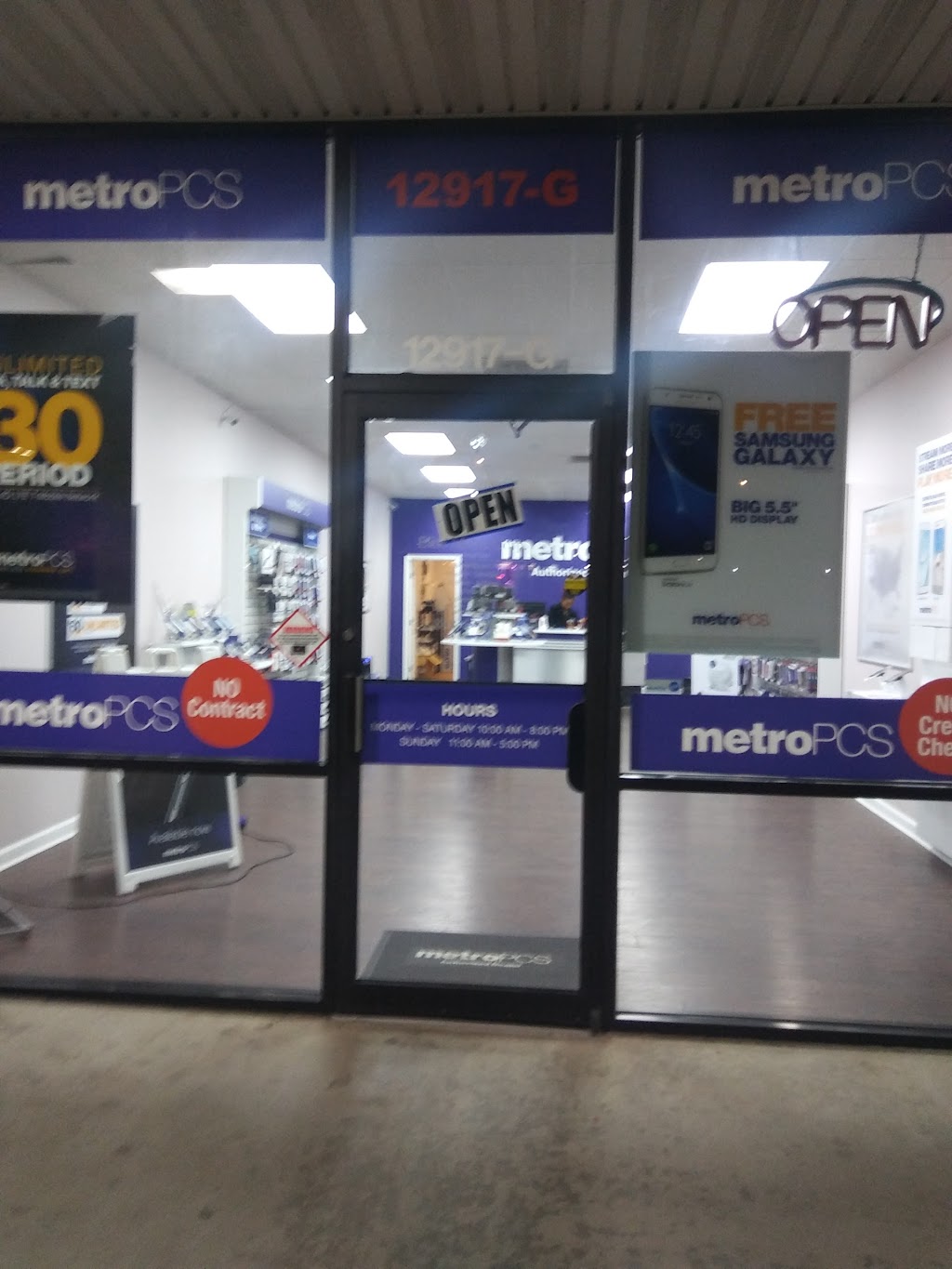 Metro by T-Mobile | 12917 Jefferson Ave Ste G, Newport News, VA 23608, USA | Phone: (757) 890-2728