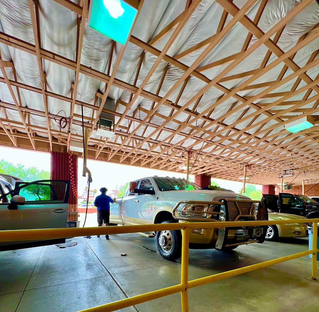 Sahuarita Octopus Car Wash | 1050 W Beta St, Green Valley, AZ 85614, USA | Phone: (520) 648-3600