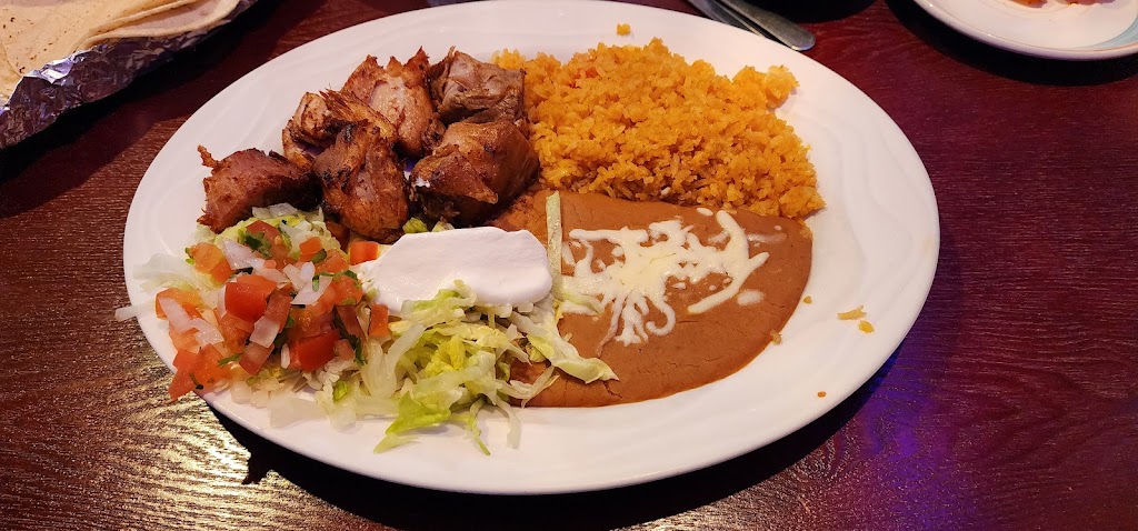 Xcaret Mexican Restaurant | 111 E Bank Rd, St Marys, OH 45885, USA | Phone: (419) 394-9884