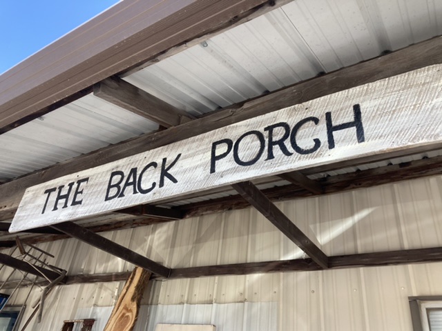 The BackPorch | 208 N Chouteau Ave, Chouteau, OK 74337, USA | Phone: (918) 864-1208