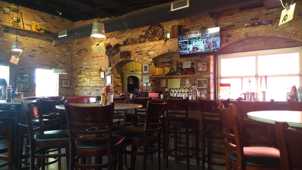 Clarks Outpost Restaurant | 103 N Ray Roberts Pkwy, Tioga, TX 76271, USA | Phone: (940) 437-2414