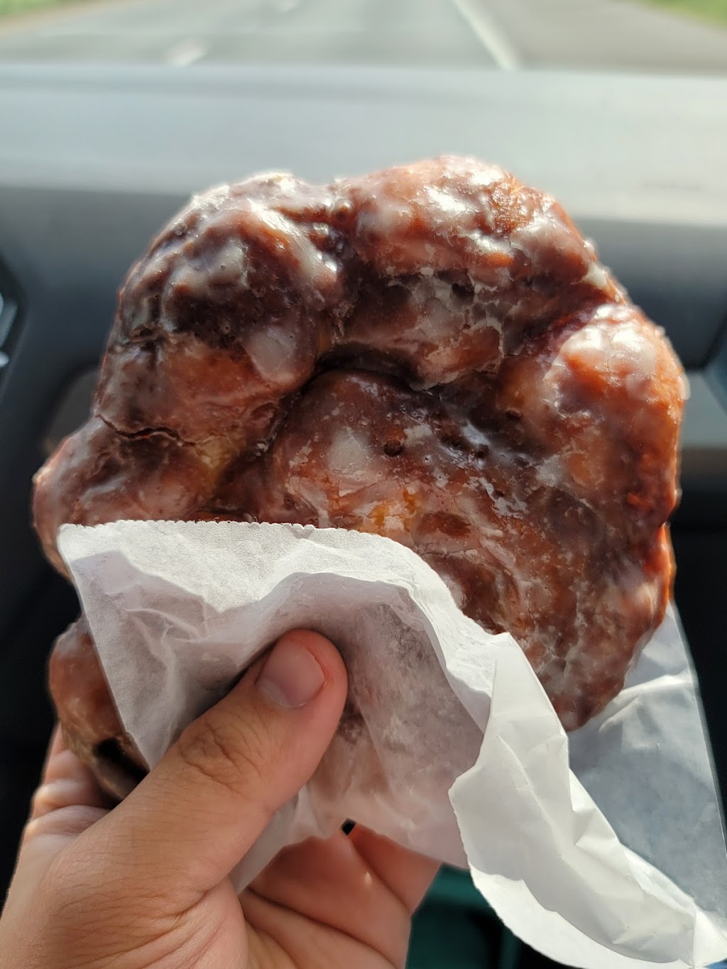 Donut Hole | 28293 S Frost Rd, Livingston, LA 70754, USA | Phone: (225) 423-9111