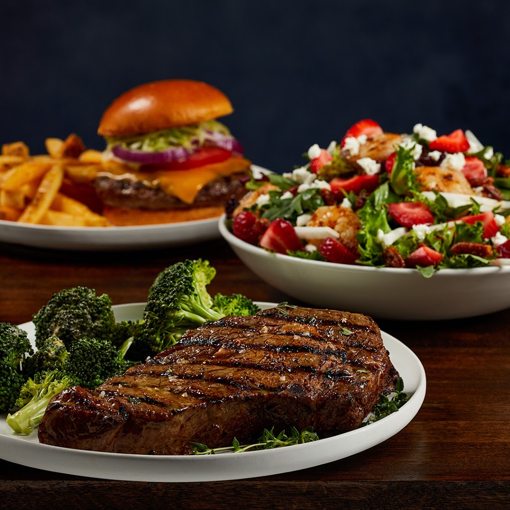 Firebirds Wood Fired Grill | 2900 Amador Dr, Fort Worth, TX 76177, USA | Phone: (817) 770-0771