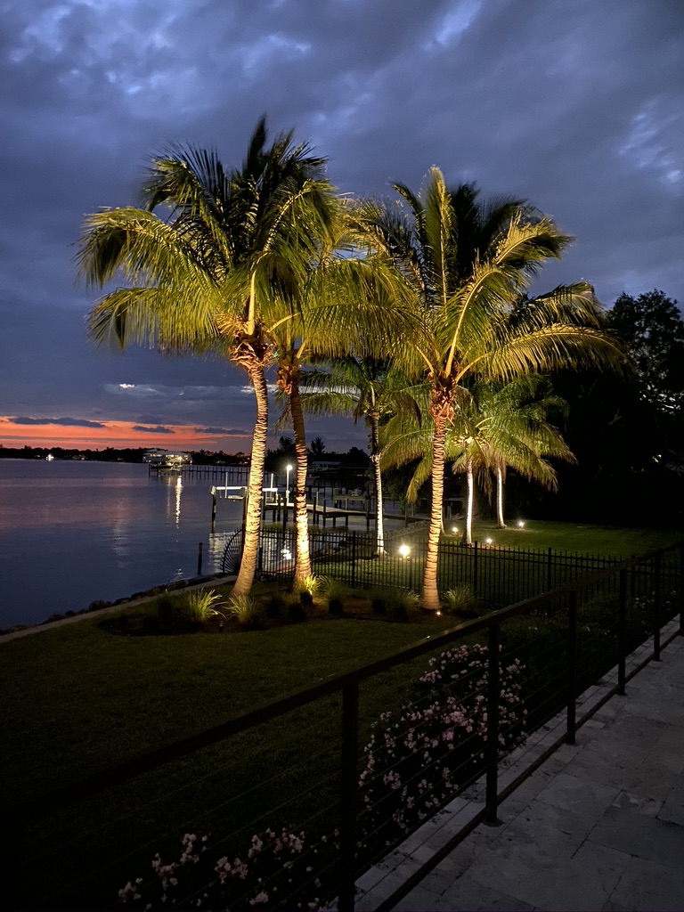 Tropical Solutions 123 Outdoor lighting | 617 Rosemary Cir, Bradenton, FL 34212, USA | Phone: (941) 708-3086