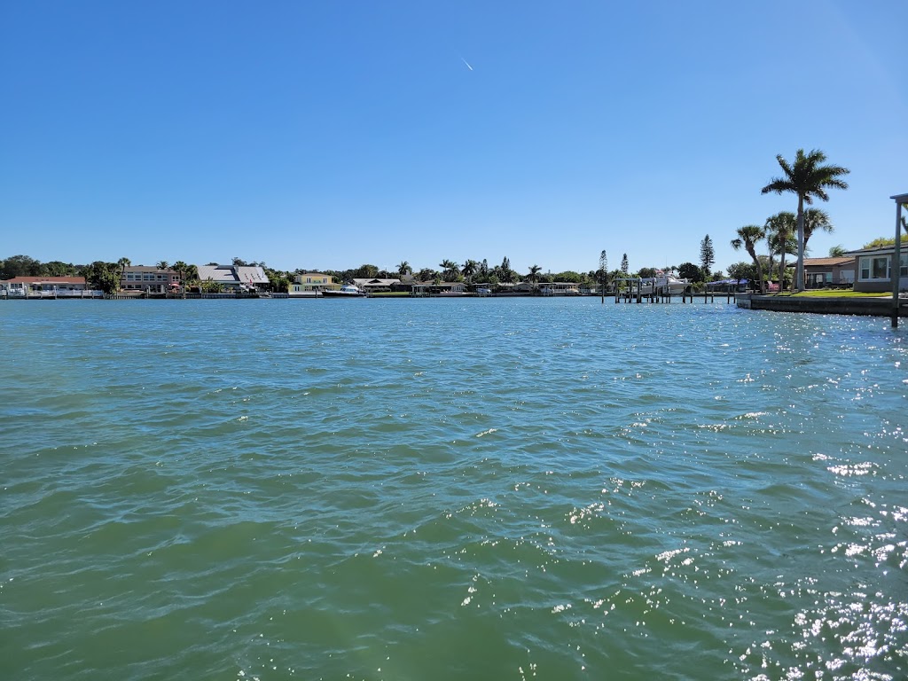 Belleair Causeway Boat Ramp | 541S Belleair Causeway, Largo, FL 33770, USA | Phone: (727) 687-7151