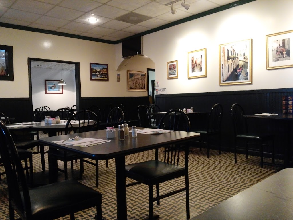 Little Italy Restaurant | 10227 Rogers Dr, Nassawadox, VA 23413, USA | Phone: (757) 442-7831