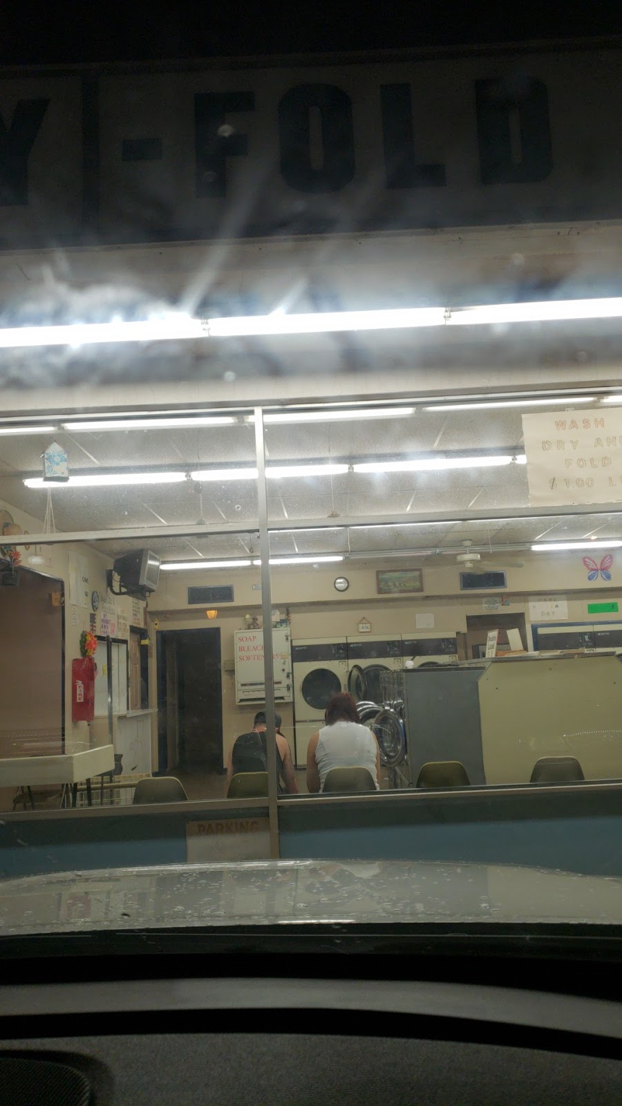 Sunshine Coin-Operated Laundry | 216 1st Ave S, Conover, NC 28613, USA | Phone: (828) 612-0073