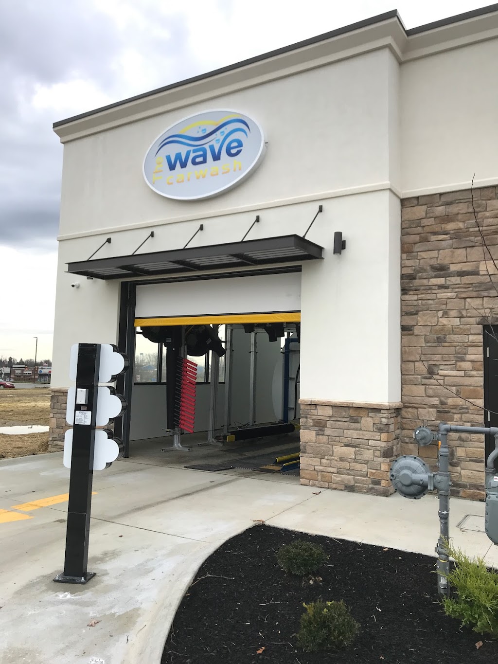 Whistle Express Car Wash | 135 Tallmadge Rd, Kent, OH 44240, USA | Phone: (234) 233-1865