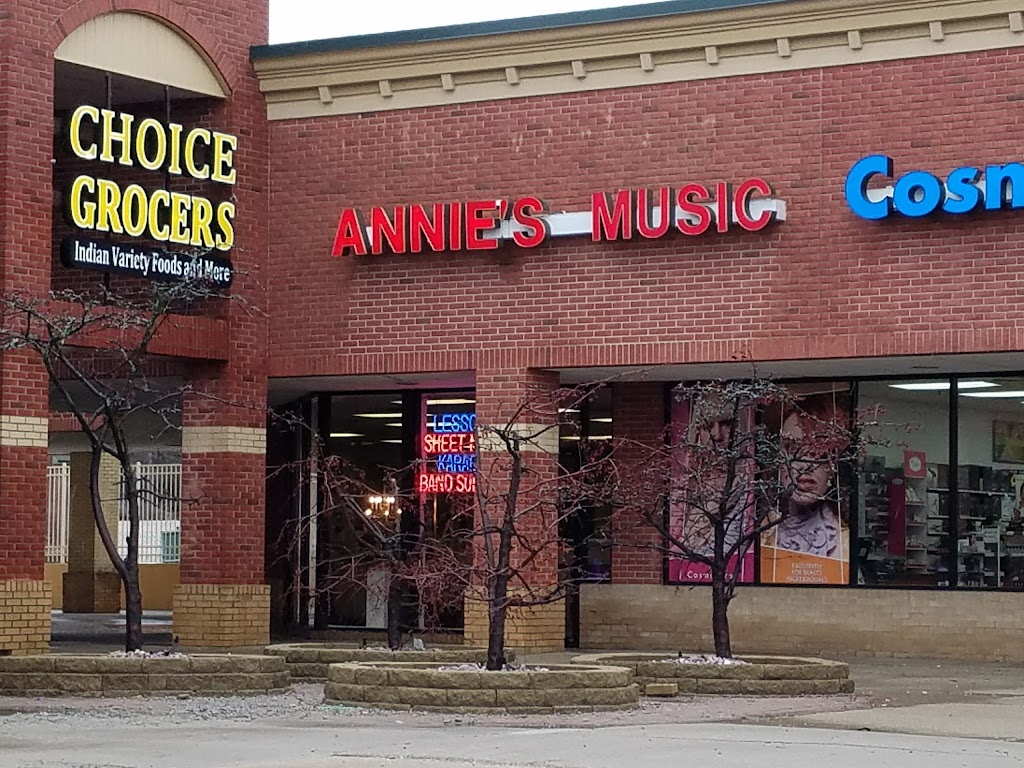 Annies Music | 2646 S Rochester Rd, Rochester Hills, MI 48307, USA | Phone: (248) 853-5777