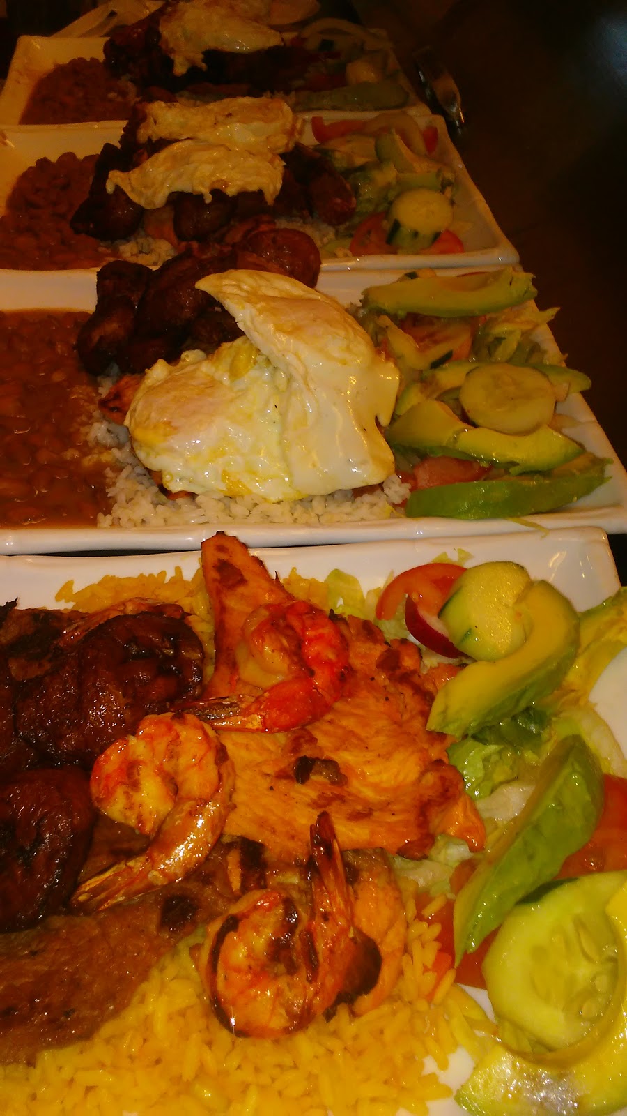 El Chapin Restaurant | 802 Lamberton St, Trenton, NJ 08611, USA | Phone: (609) 278-1200