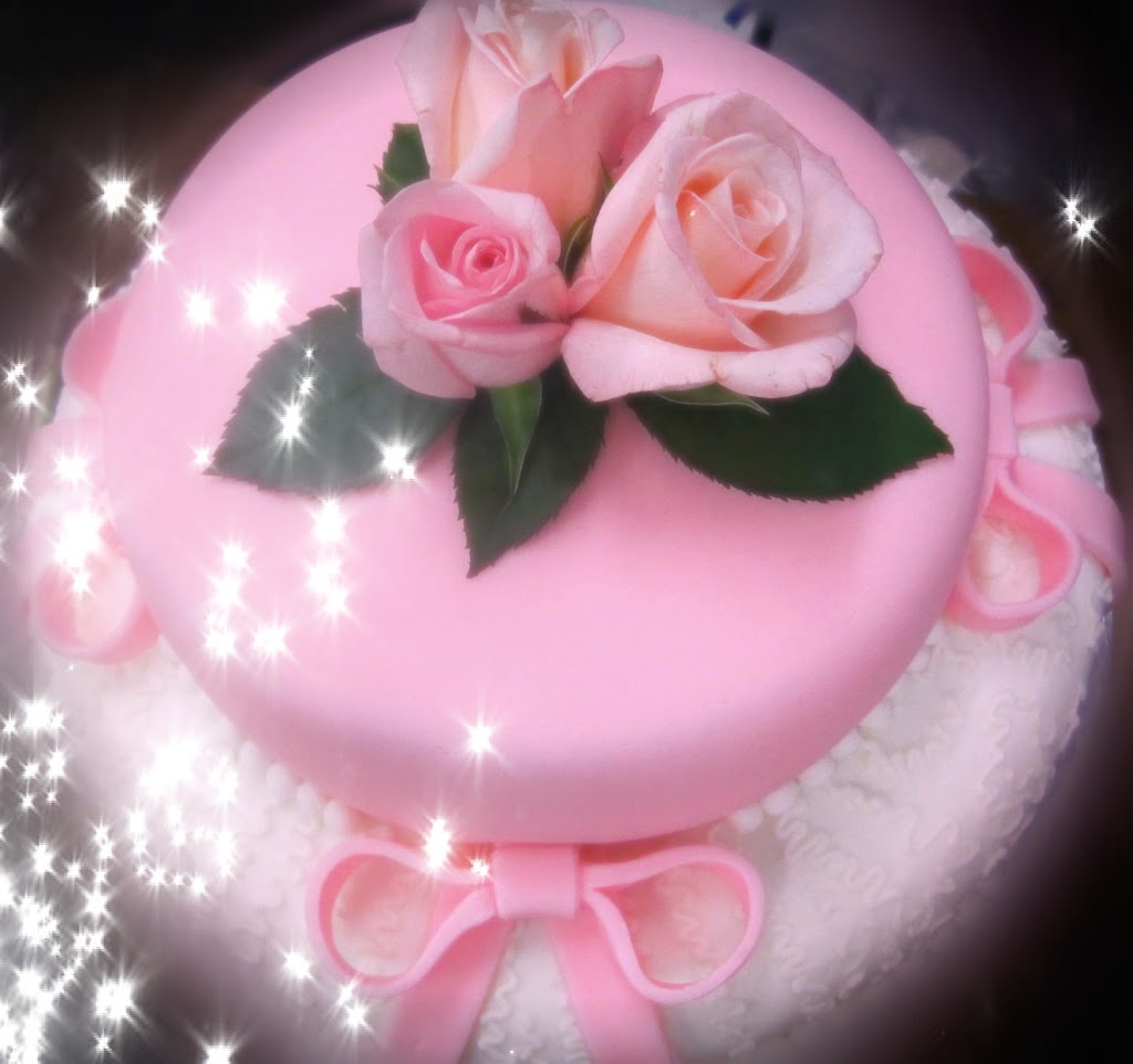 Clases De Decoracion De Pasteles - Rosa Martinez | 619 Riverside Rd, Watsonville, CA 95076, USA | Phone: (831) 724-4246