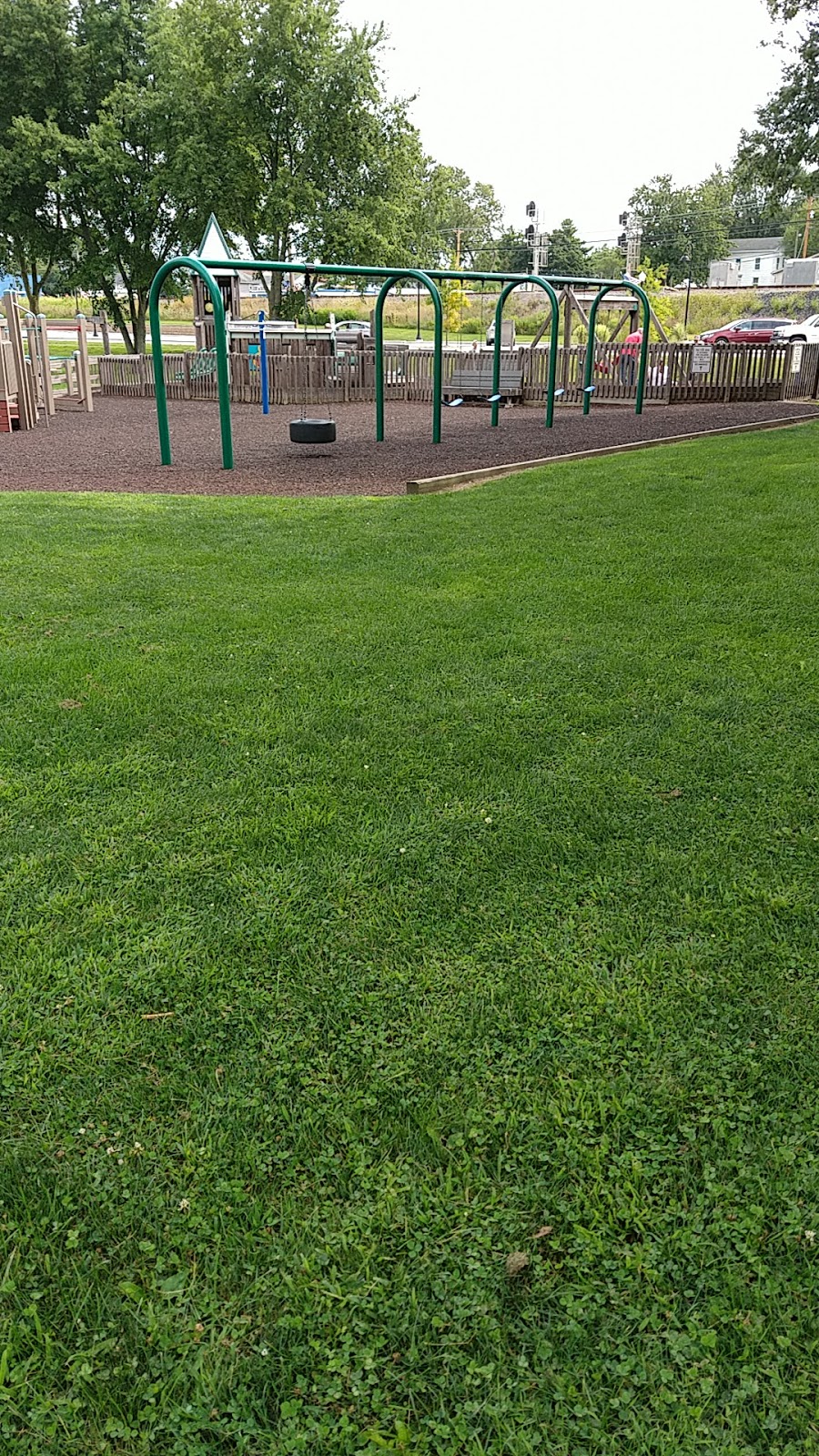 Francis Thomson Park | 540 W Lincoln St, Waterloo, IN 46793 | Phone: (260) 837-7428