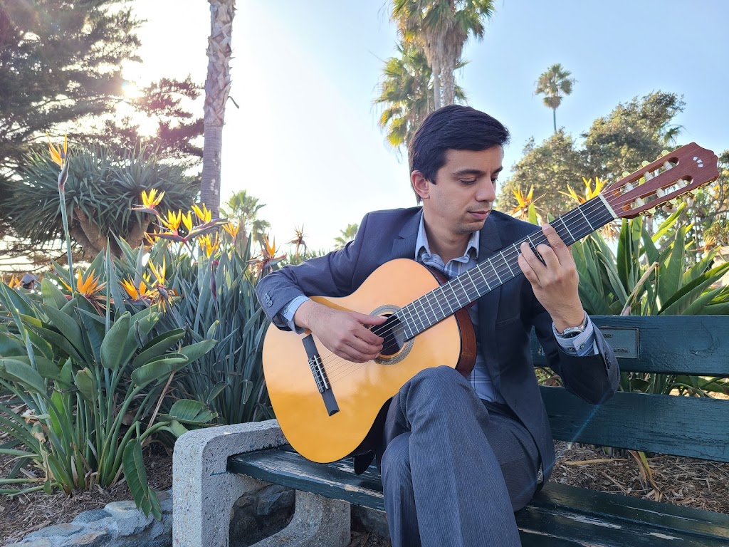 Kia Kani Guitar Lessons | 2810 Warner Ave, Irvine, CA 92606 | Phone: (657) 377-9029