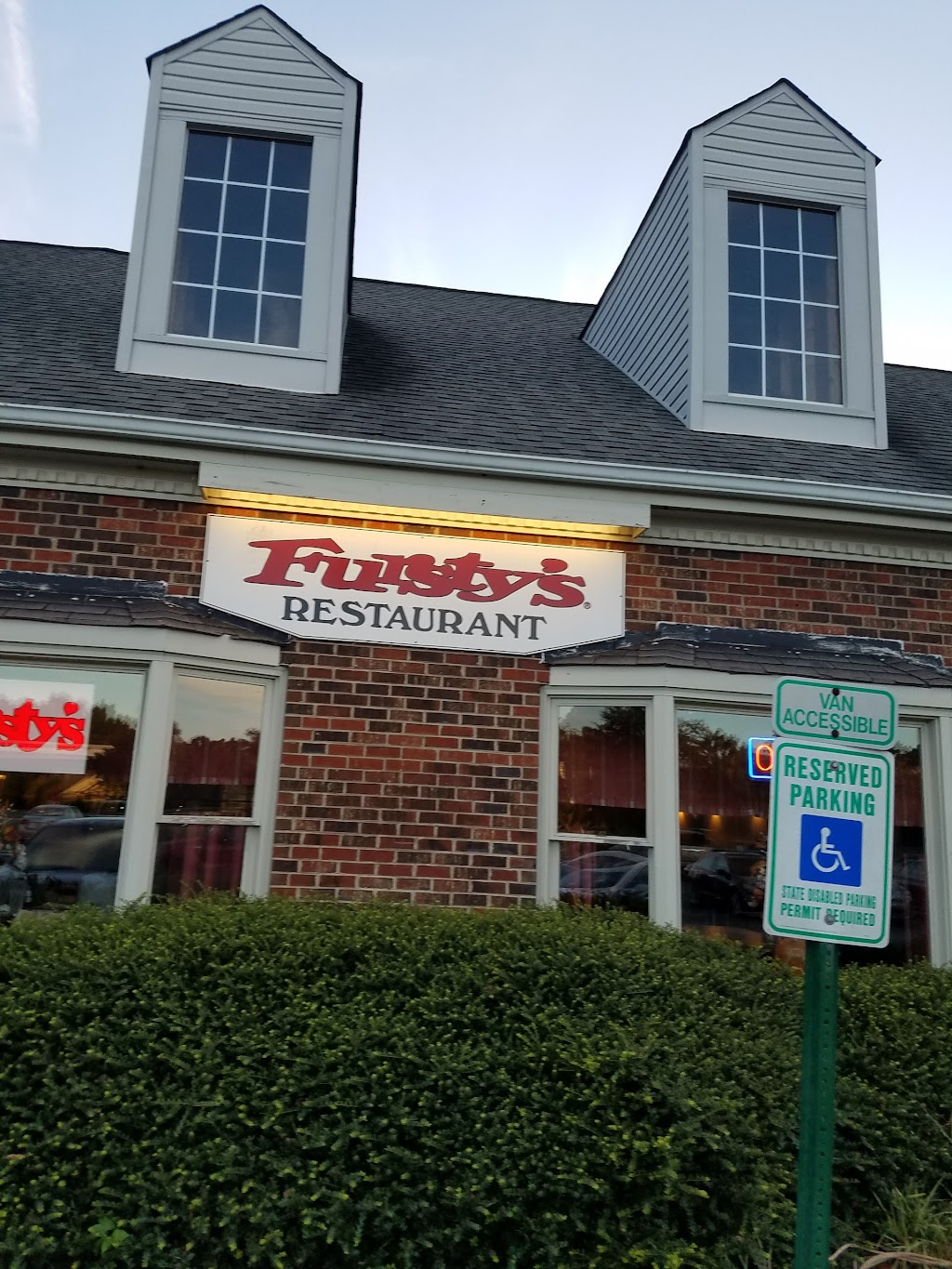 Furstys Restaurant | 1409 Freeway Dr., Reidsville, NC 27320, USA | Phone: (336) 342-7771