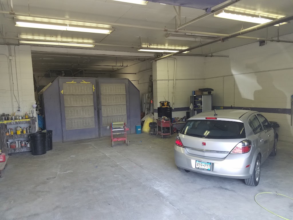 Precise Auto Body | 3945 Hwy 61 N, White Bear Lake, MN 55110, USA | Phone: (651) 340-7198