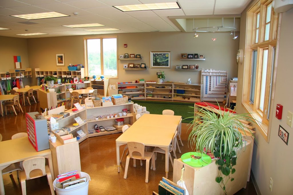 Montessori Academy-West Omaha | 18031 Oak St, Omaha, NE 68130 | Phone: (402) 884-2424