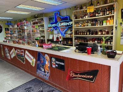 Rio Vista Liquor | 705 TX-174, Rio Vista, TX 76093 | Phone: (817) 373-3171