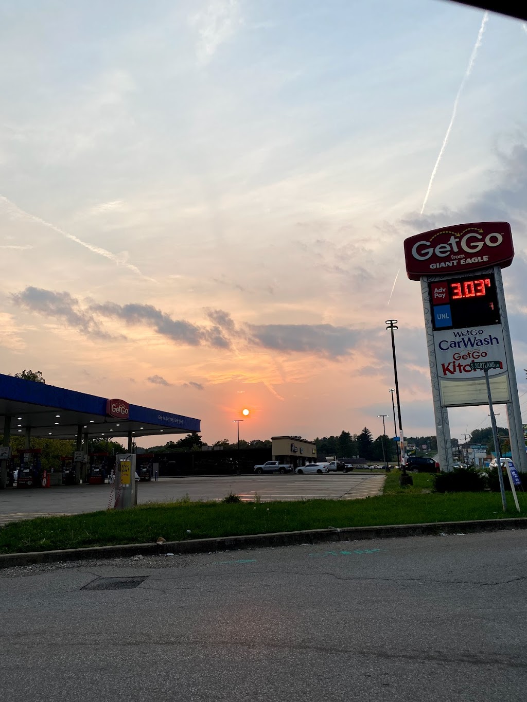 GetGo Café + Market & WetGo Car Wash | 1901 W State St, New Castle, PA 16101, USA | Phone: (724) 652-5434