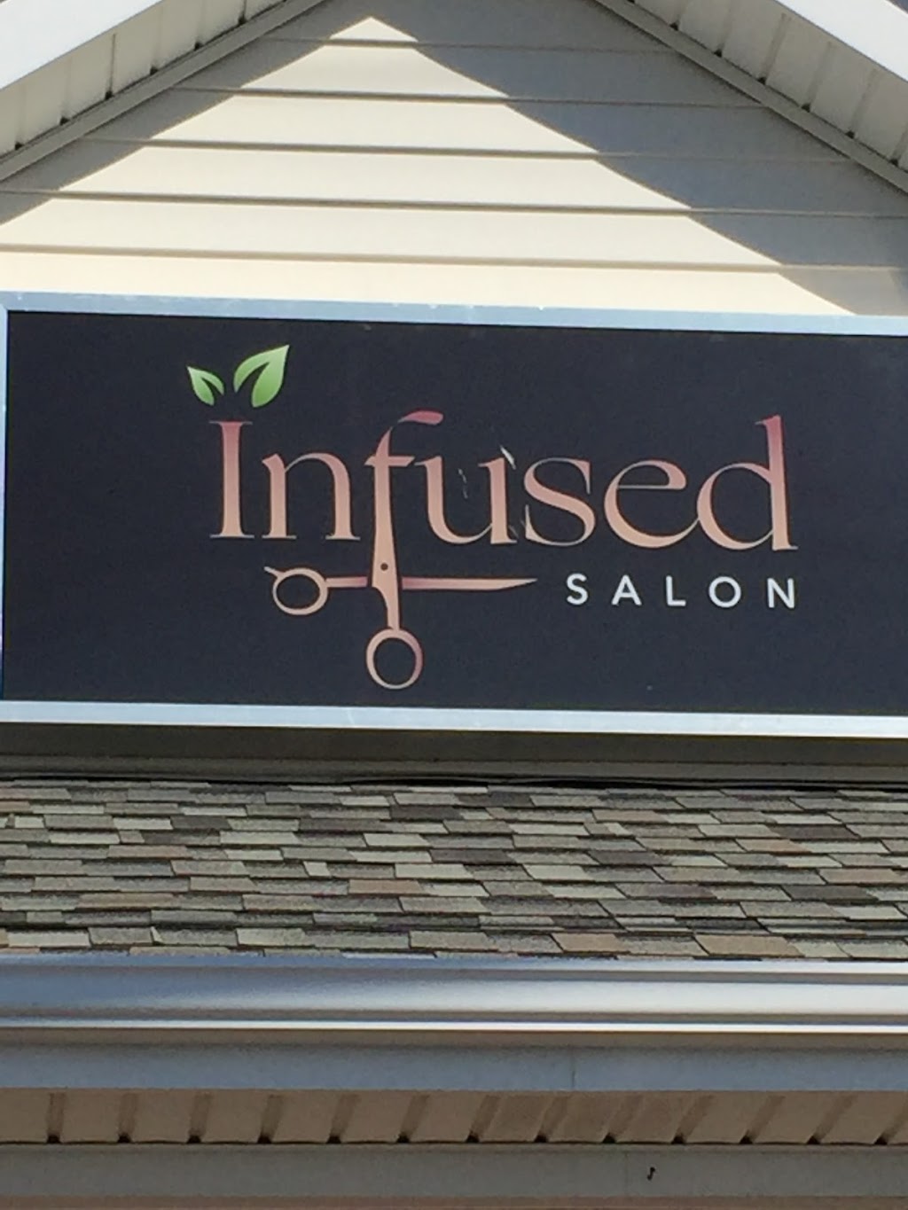 Infused Salon | 10314 Business 21, Hillsboro, MO 63050, USA | Phone: (314) 221-2596